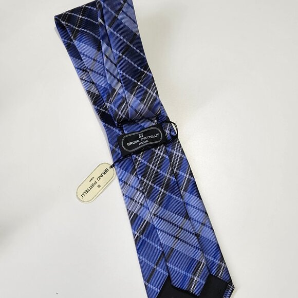 Tie - Picture 2 of 2